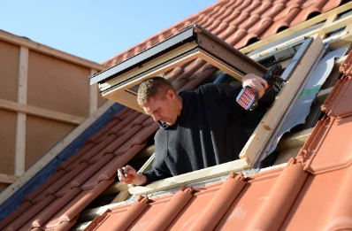 Pose de fenêtres de toit Velux à Grandrieu